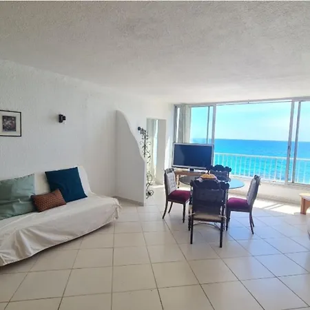 Appartement T3 Facing The Sea With View Of The Gulf Ajaccio (Corsica)